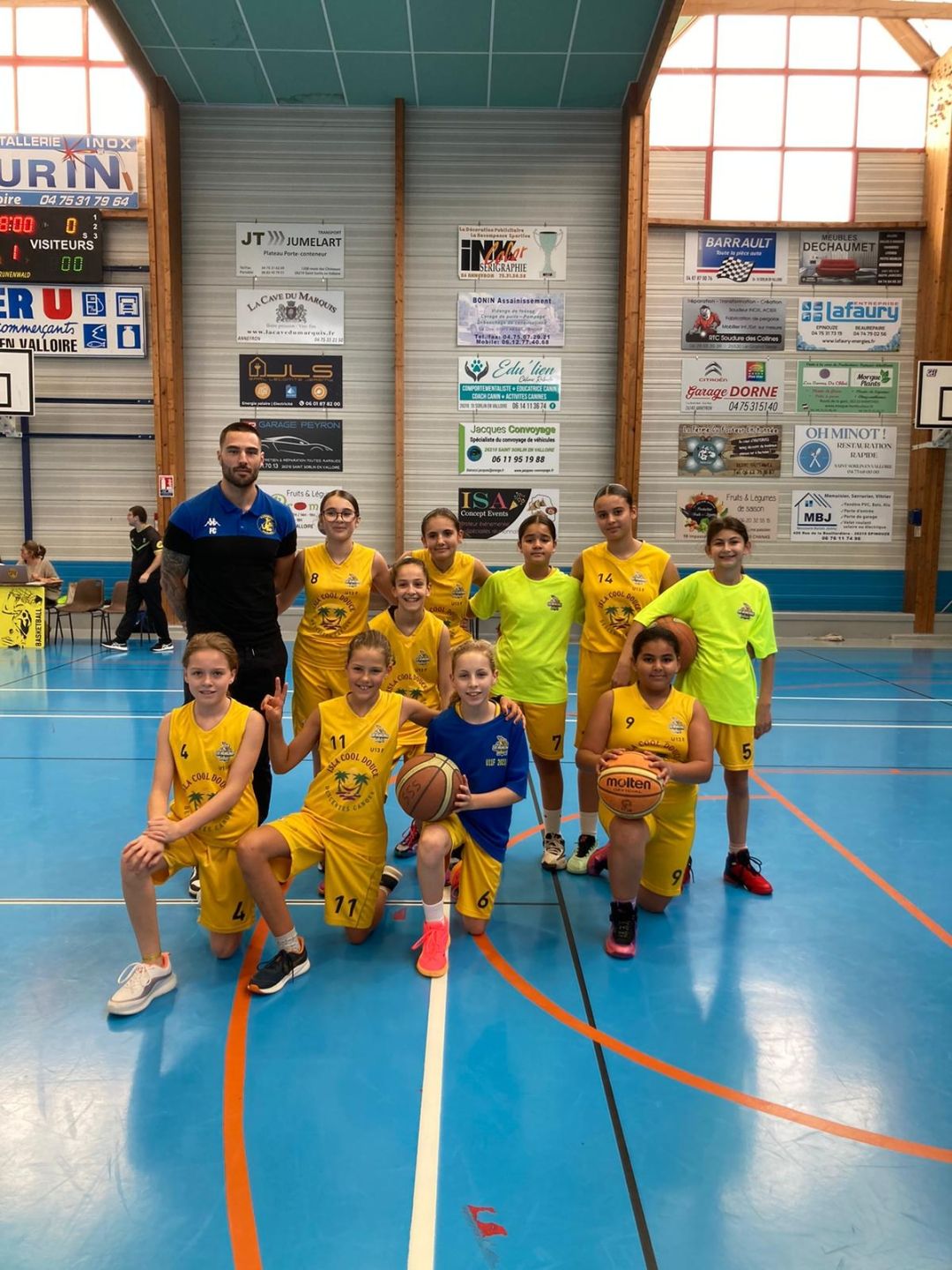 U13F.JPG